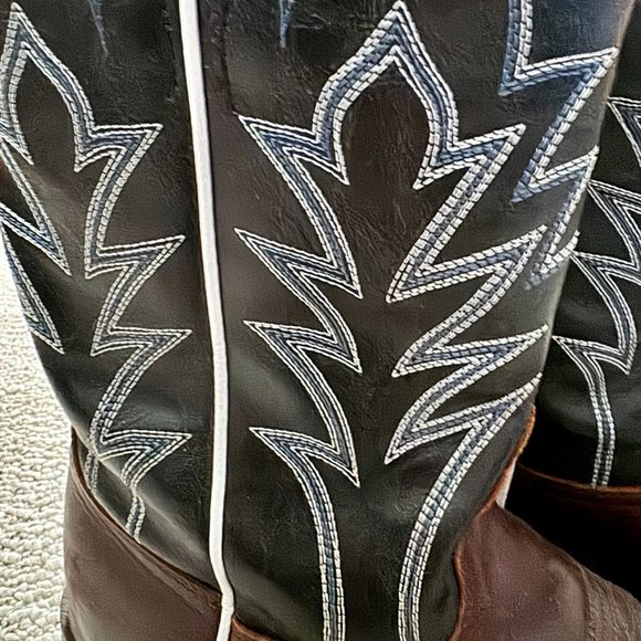 Nocona brown & black leather square toe Western cowboy boots, men's size 9D - Picture 9 of 14